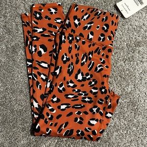 NWT - Fabletics Legging